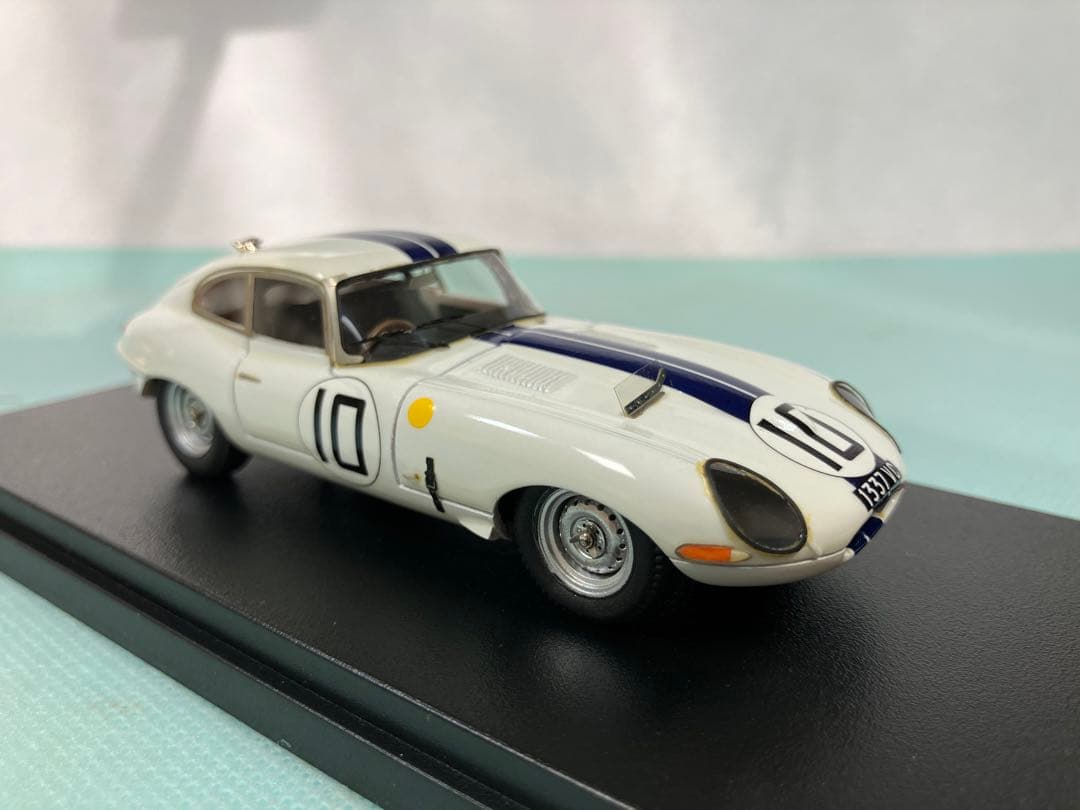 テクノモデル　１／４３　ジャガー　Ｅタイプ　１９６２年ル・マン　No.１０　白