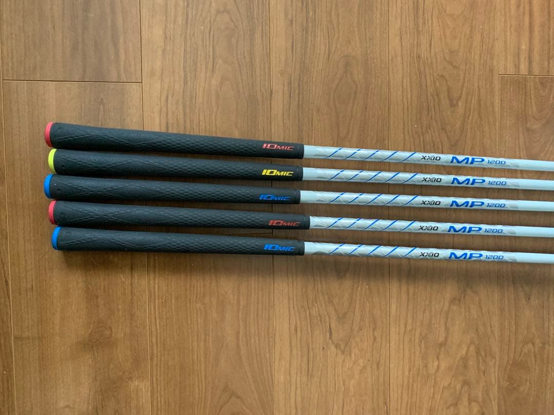 ダンロップ ゼグシオ 12 アイアン5本セット カーボンシャフト Rフレックス