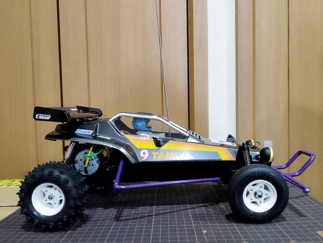タミヤ　１／１０電動RC　ホーネット（組立済）と送信機のセット