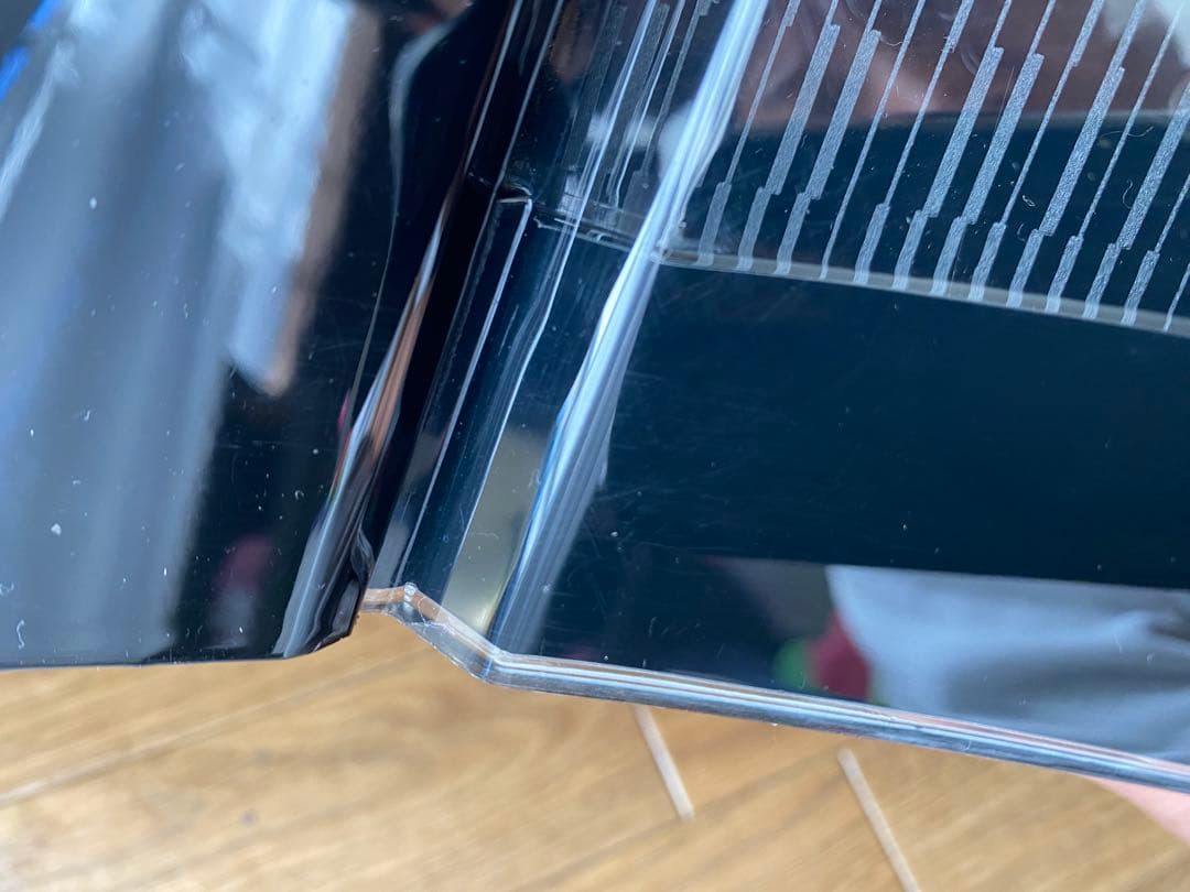 エスカレード純正左テールライト