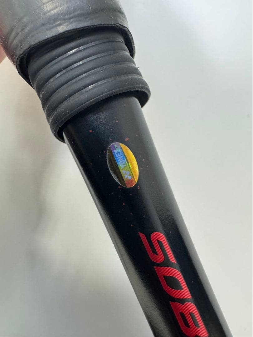 YONEX テニスラケット ブラック/レッド