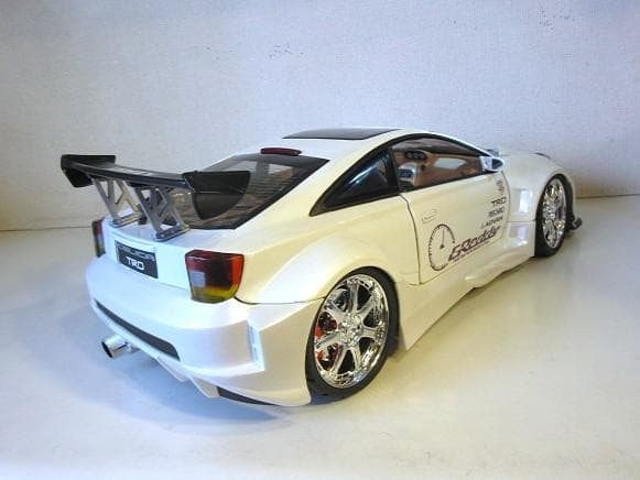 童友社 (1/12) スポコン系 トヨタ CELICA TRD ライト点灯