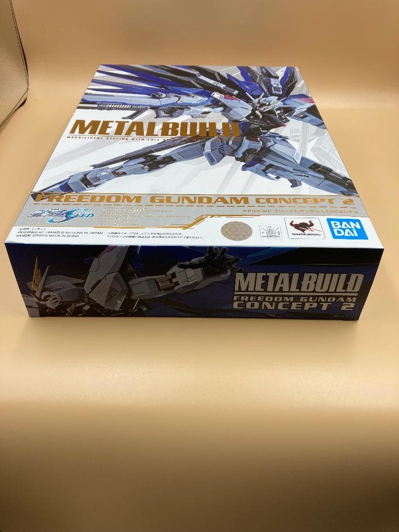 L BUILD フリーダムガンダム CONCEPT 2 箱に傷有り