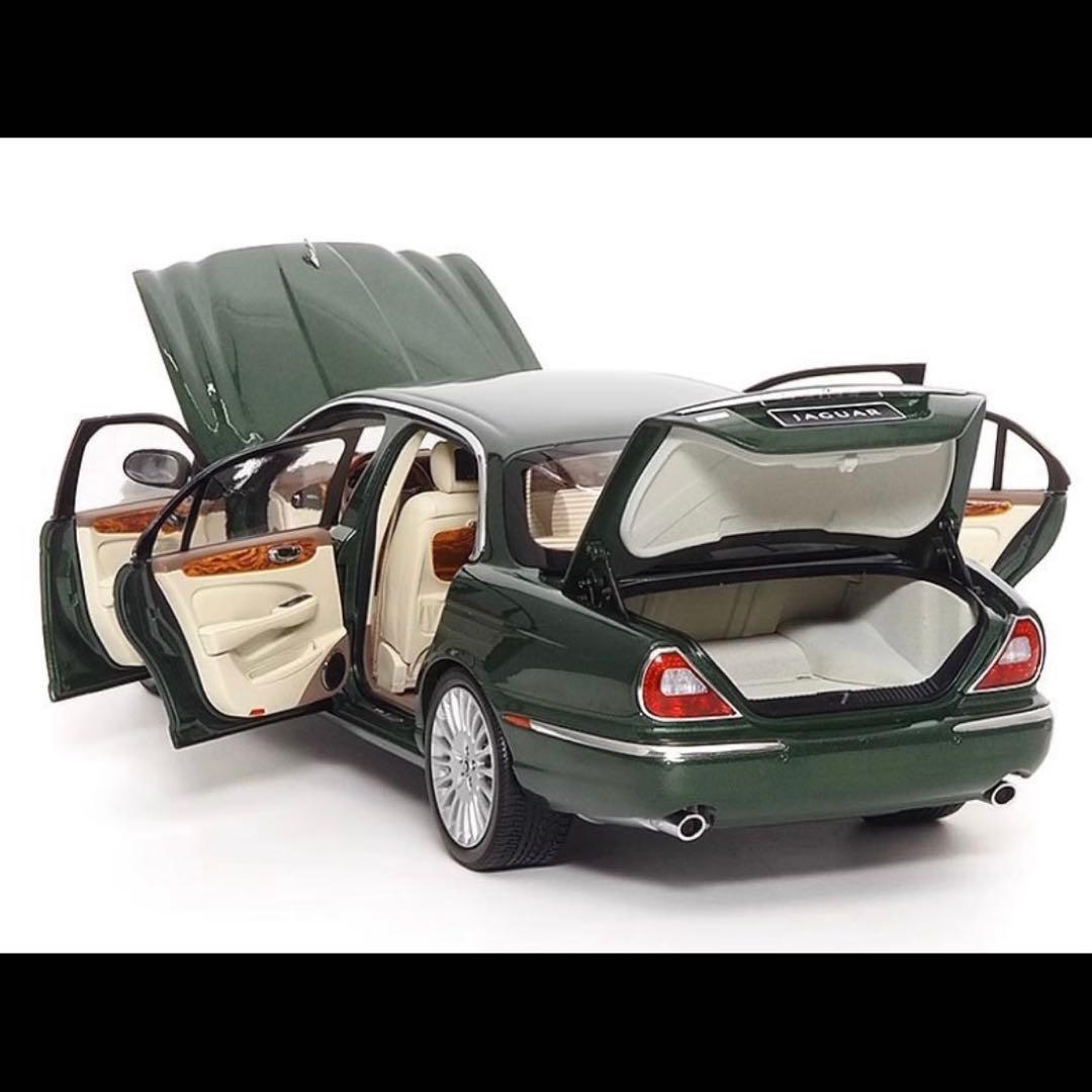 【大人気　美品　希少】 1/18 ジャガー JAGUAR XJ XJ6 X350