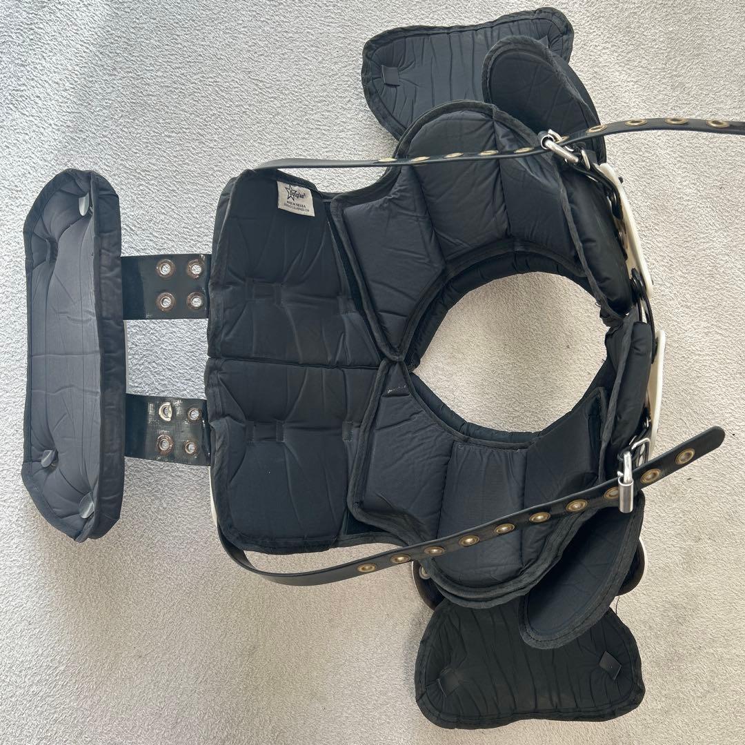 Douglas QBK XS ショルダーパッド バックプレート付き