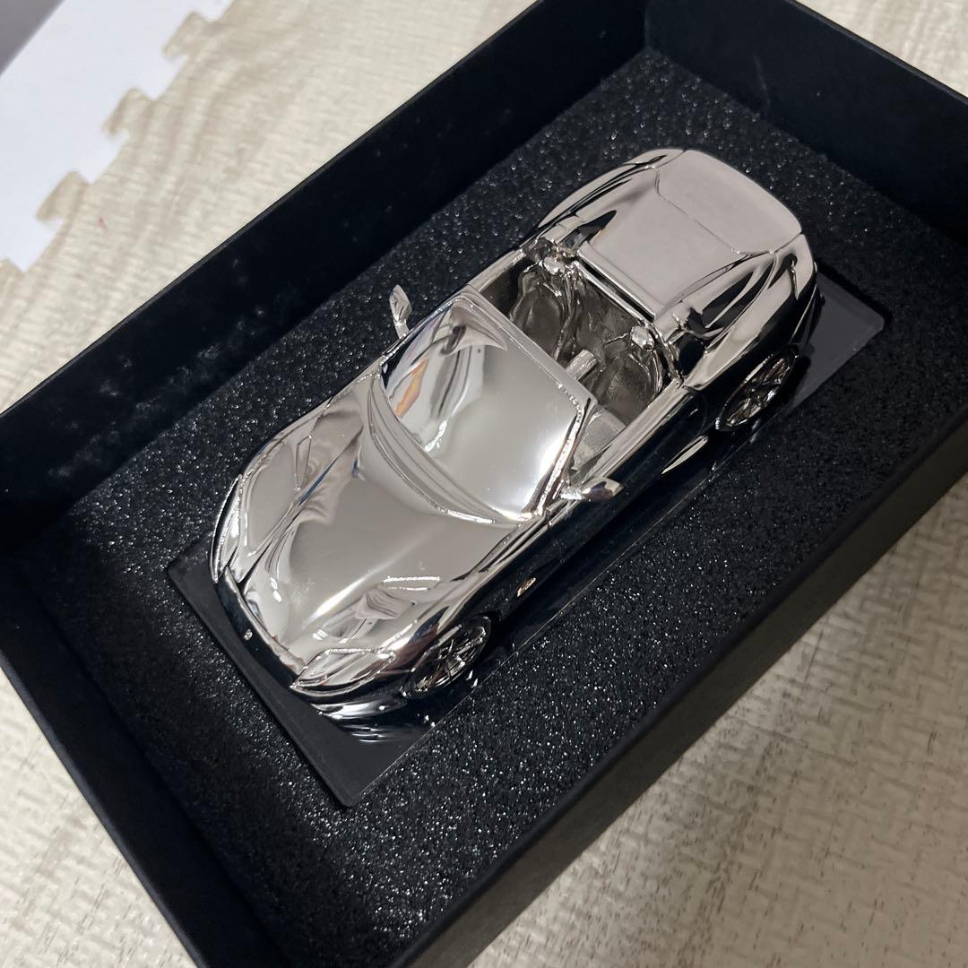 フェラーリ　812GTS　オーナー限定　ミニカー　キーボックス