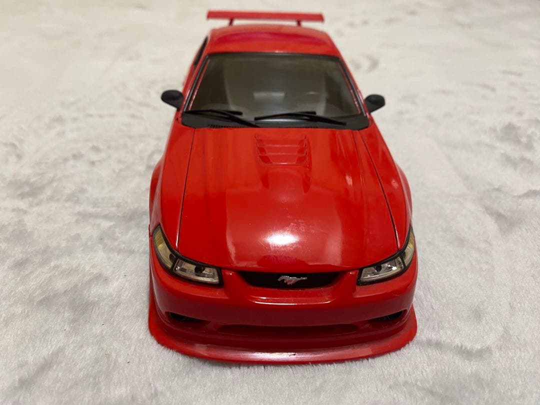 ミニカー Maisto MUSTANG SVT COBRA R (2000) 1/18