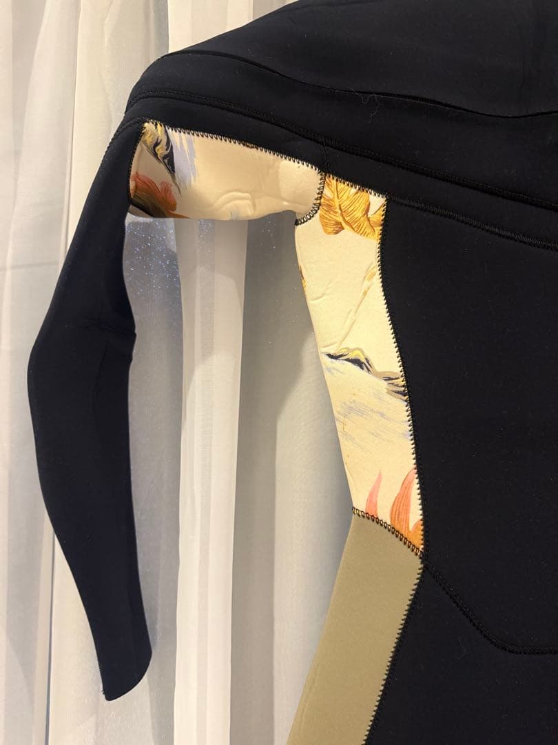 BILLABONG フルスーツ ウェットスーツ　Mサイズ