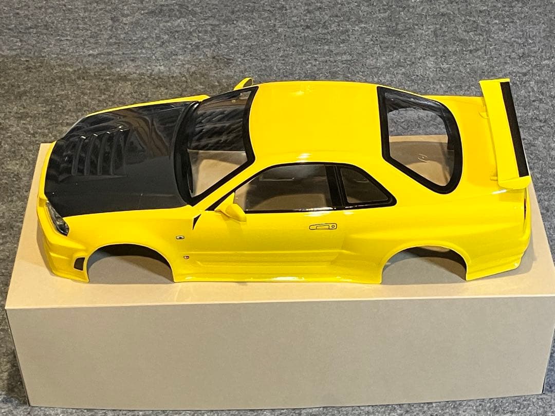 タミヤラジコン日産スカイラインGT-R R34 塗装済 スペアボディ イエロー‼︎