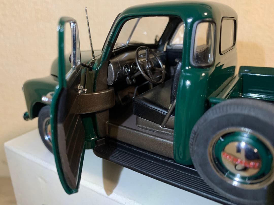 希少 ダンバリーミント Chevrolet 3100 ダークグリーン ミニカー