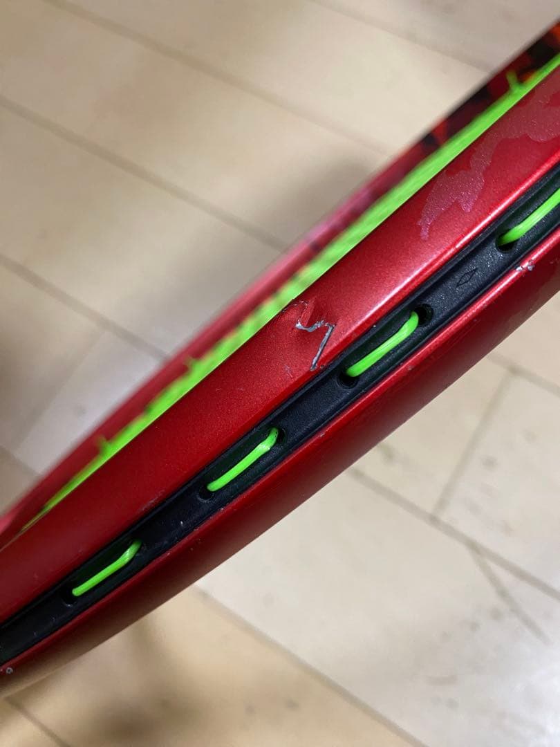 【値下げ】YONEX テニスラケット 赤 ジオブレイク70V