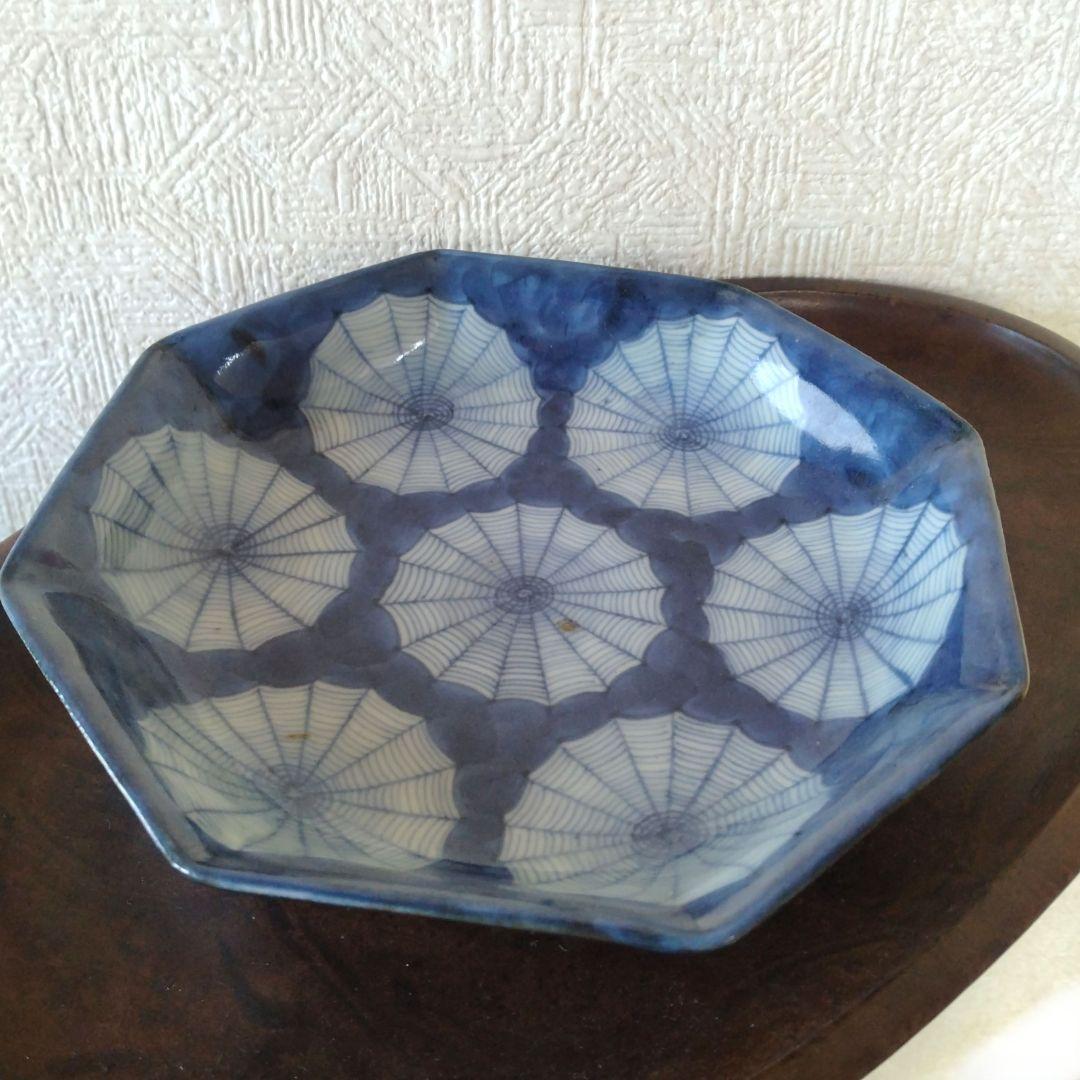 古伊万里染付蜘蛛の巣文様瑠璃八角皿江戸時代