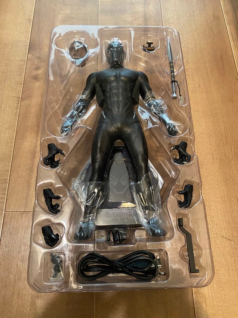 HotToys ホットトイズ ブラックパンサー