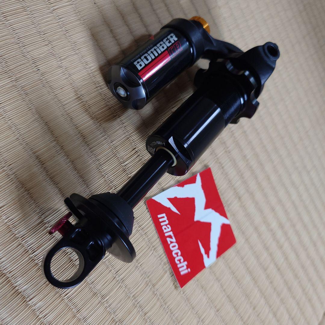 2021年式 Marzocchi Bomber CR リアサスペンション