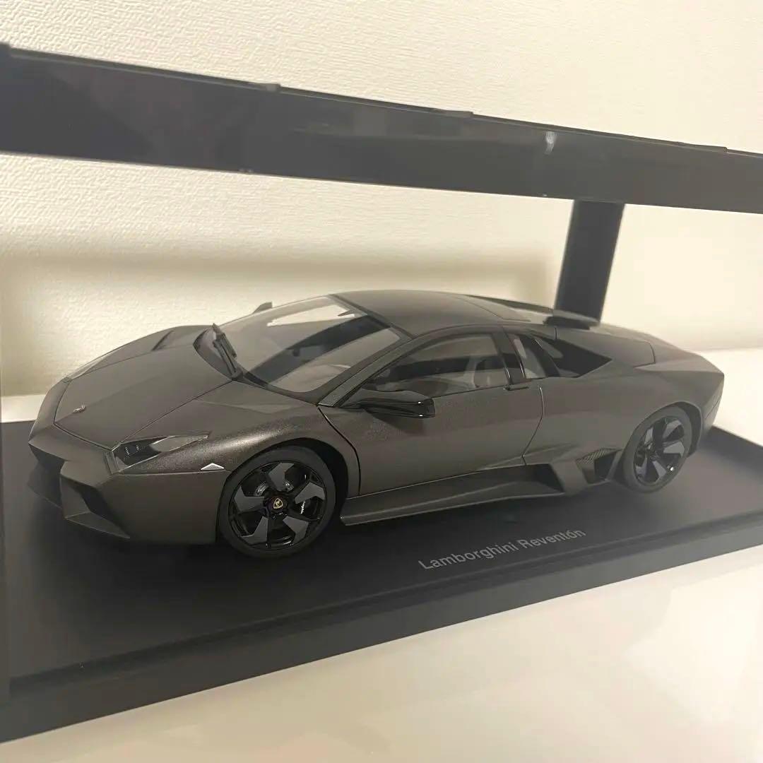 ランボルギーニ レヴェントン AUTOART 1/18