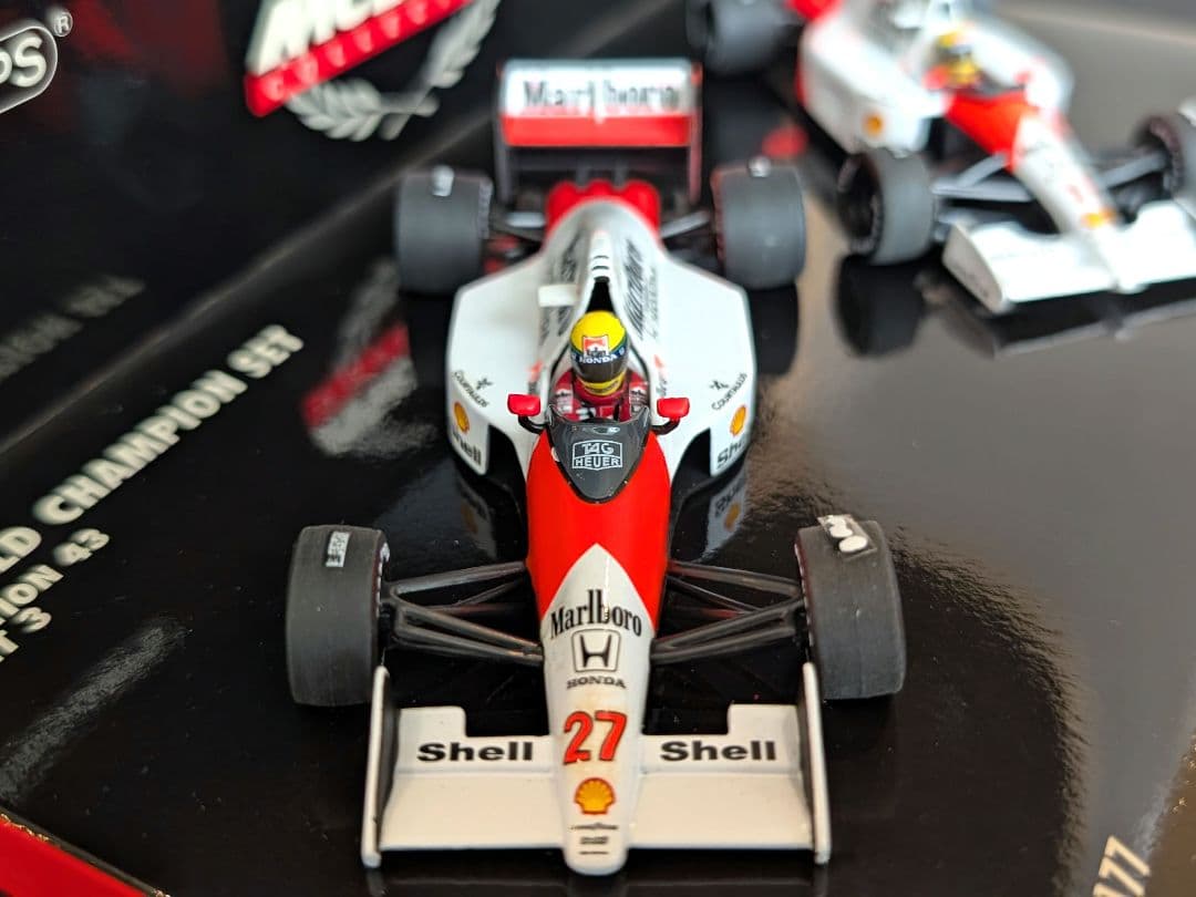 ミニチャンプス 1/43 マクラーレンMP4/5B・MP4/6 マルボロVer.