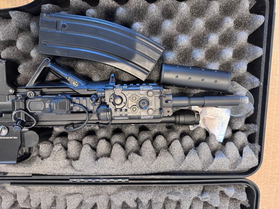 次世代電動ガン SOPMOD M4 ケース付き 完品