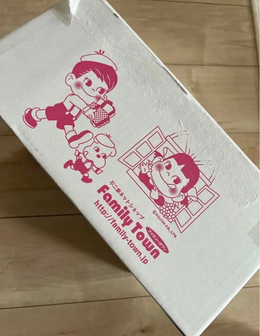 レア BE@RBRICK ベアブリック 不二家 ペコちゃん 蛍光 ピンク 招き猫