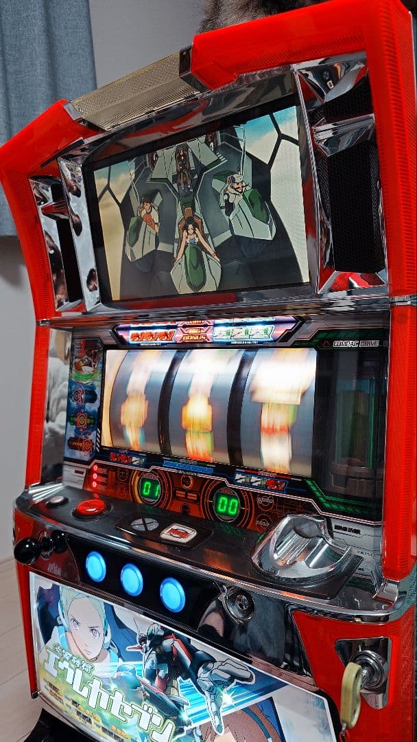 初代、交響詩篇エウレカセブン、パチスロ機