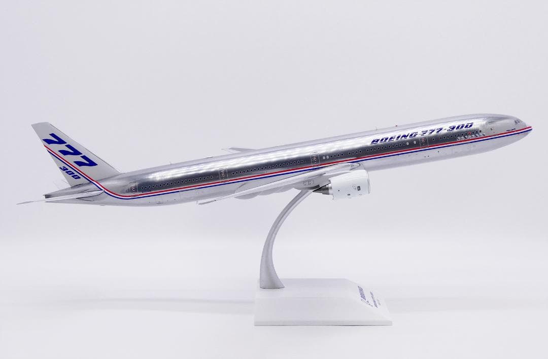 ボーイング 777-300 N5014K 1/200