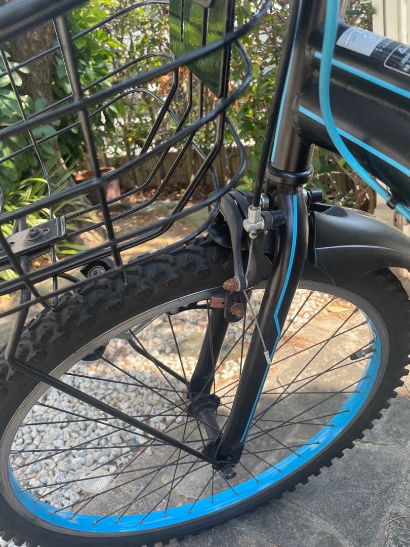 SHIMANO変速機付きマウンテンバイク　24インチ　子供用自転車　直接受渡のみ