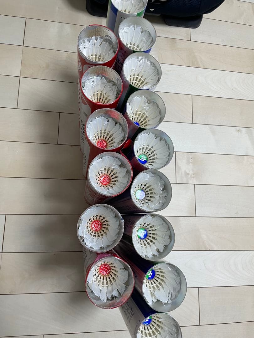YONEX エアロセンサ600 シャトル 108球とその他72球合計180球