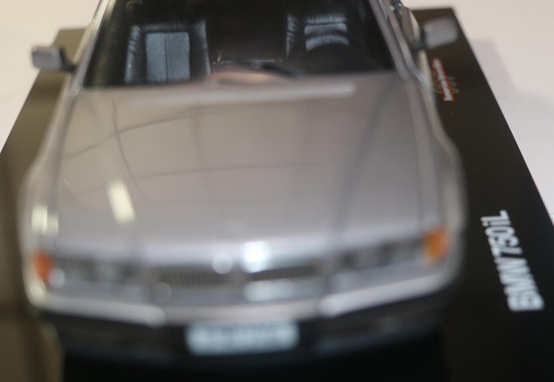 特注００７　ＢＭＷ７５０IL　 1/24 　限定品　中古品