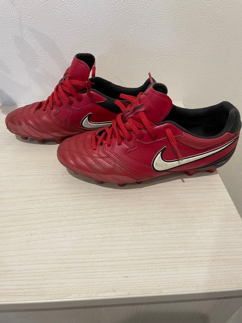 早い者勝ち　NIKE LIGERA2