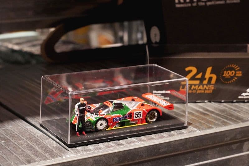300台限定 マツダ 787B ルマン 100周年 優勝車パレード 記念モデル