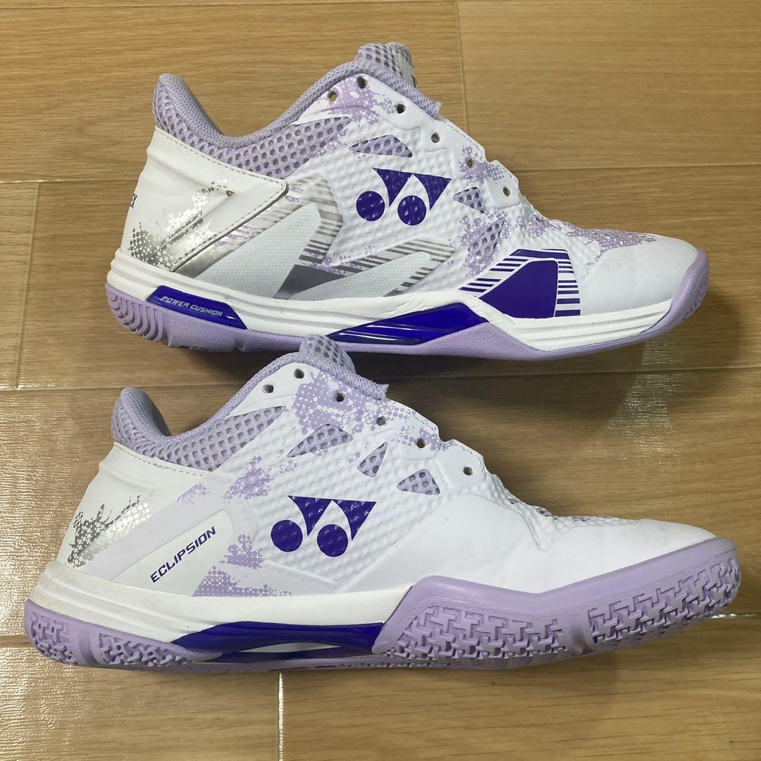 YONEX ECLIPSION バドミントンシューズ 24.0cm