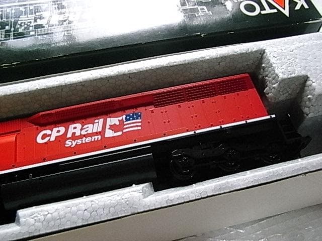 KATO HO CP Rail EMD SD45 37-1701 #5493⑱
