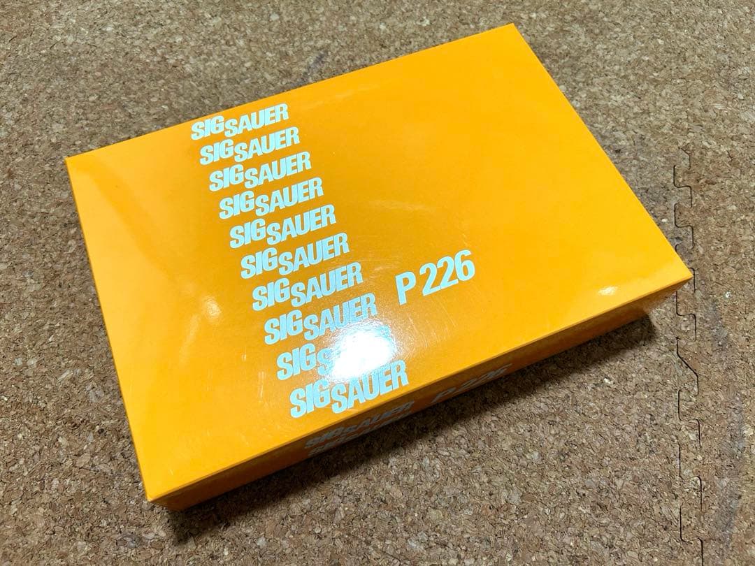 タナカワークス　SIG P226 ウォームシルバー　モデルガン　未発火　新品