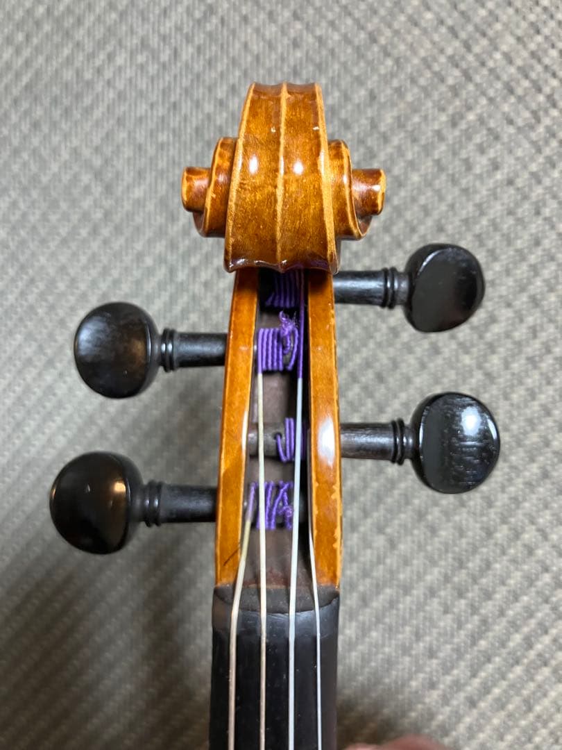 YAMAHAブラビオールV5 1/4分数バイオリン（ケース，肩当て，松脂付）