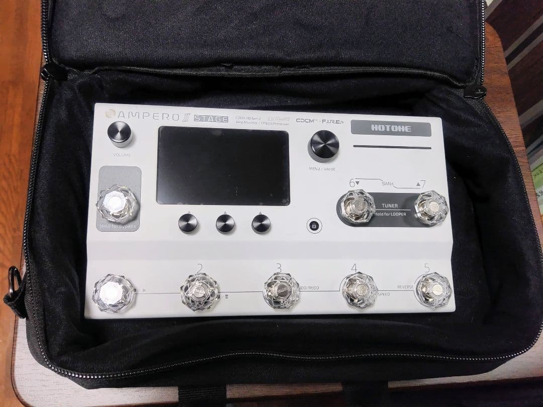 Hotone Ampero II Stage キャリングケース付