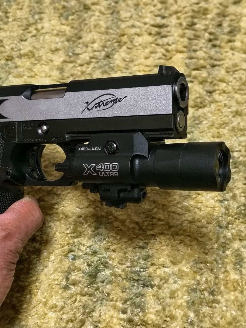 XTREME .45 ガスガン X400 ULTRAライト付き