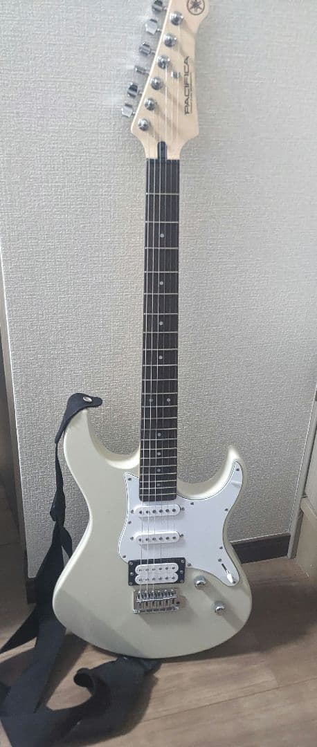 YAMAHA エレキギター PACIFICA112V VW ヴィンテージホワイト