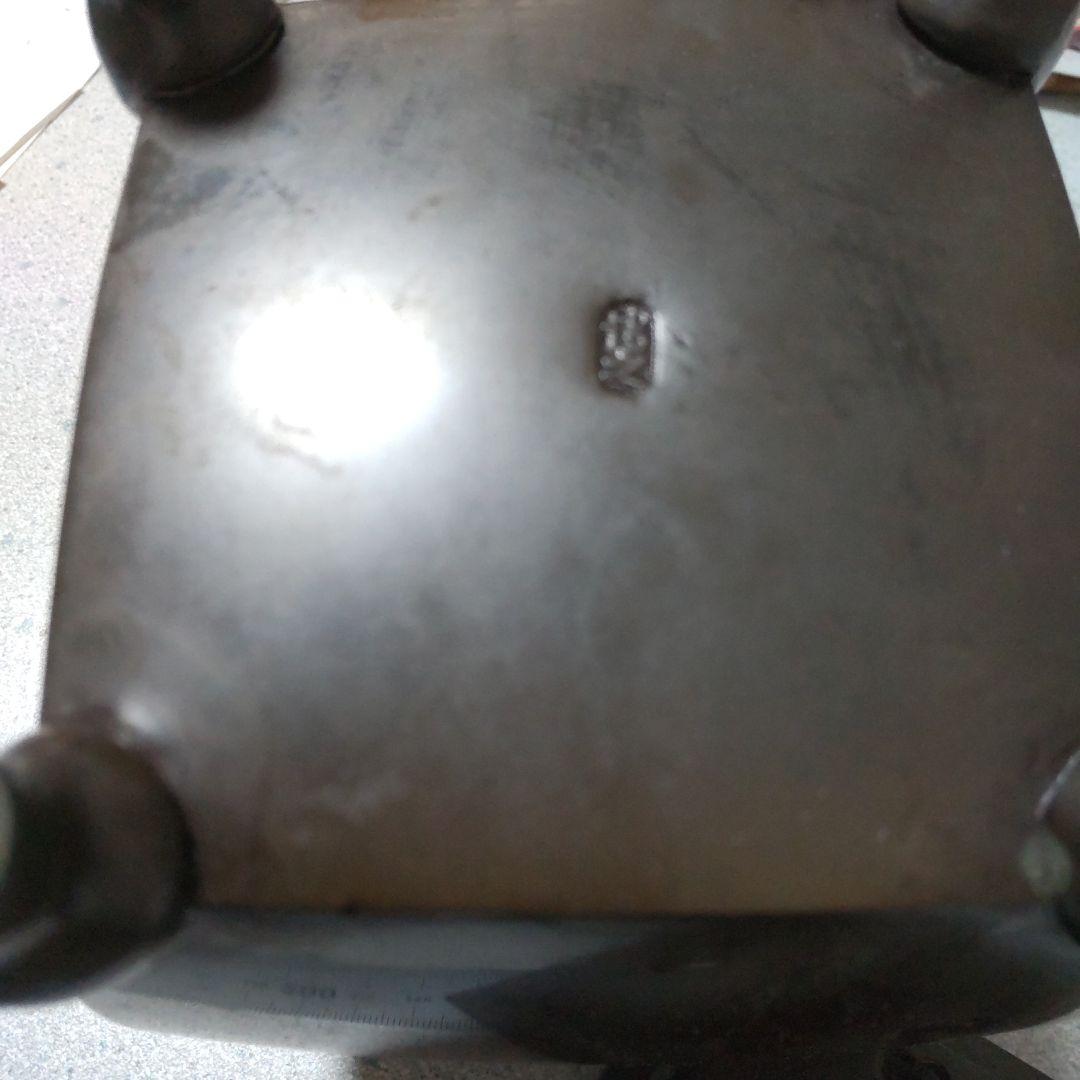 香炉