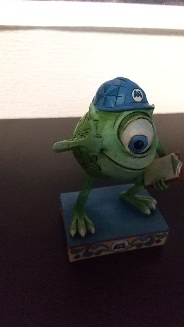 ディズニー　トラディション　モンスターズインク　マイク　フィギュア　希少