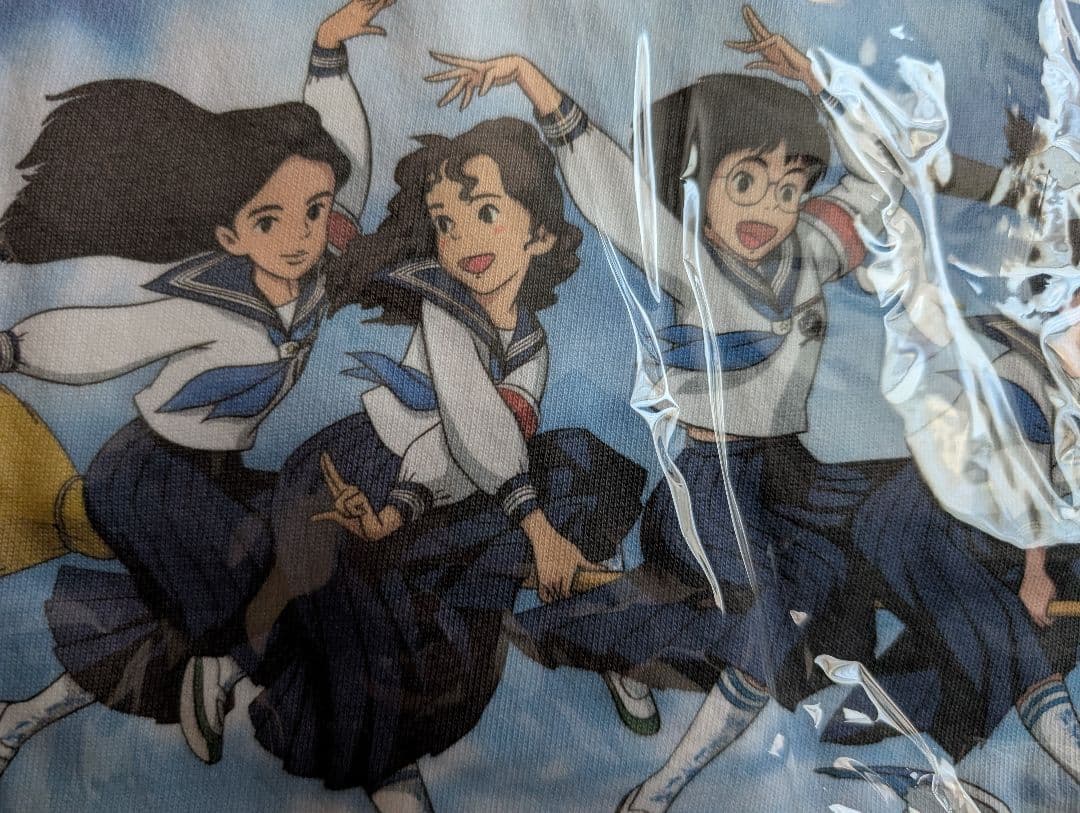 新しい学校のリーダーズ　公式ジブリ✕コラボの幻のＴシャツ！2022年物