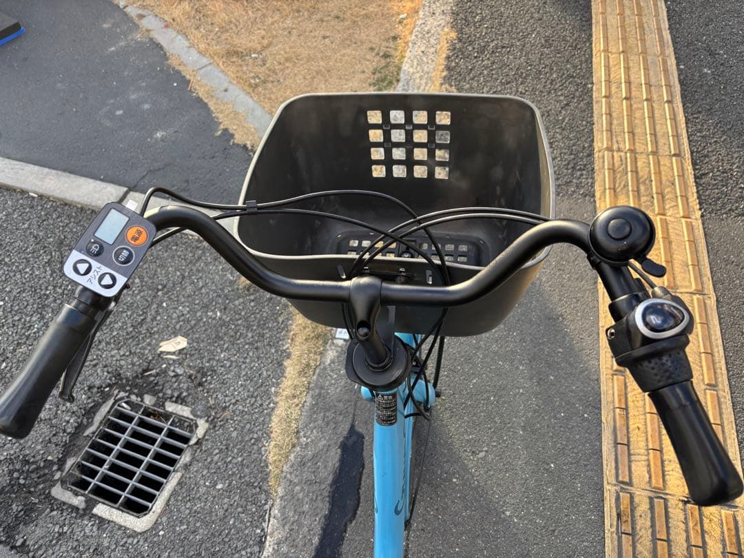 中古20㌅Panasonic電動アシスト自転車　16Ah 大阪　011番