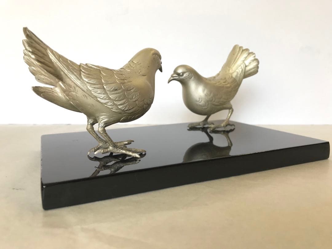 銀製:夫婦鳩置物