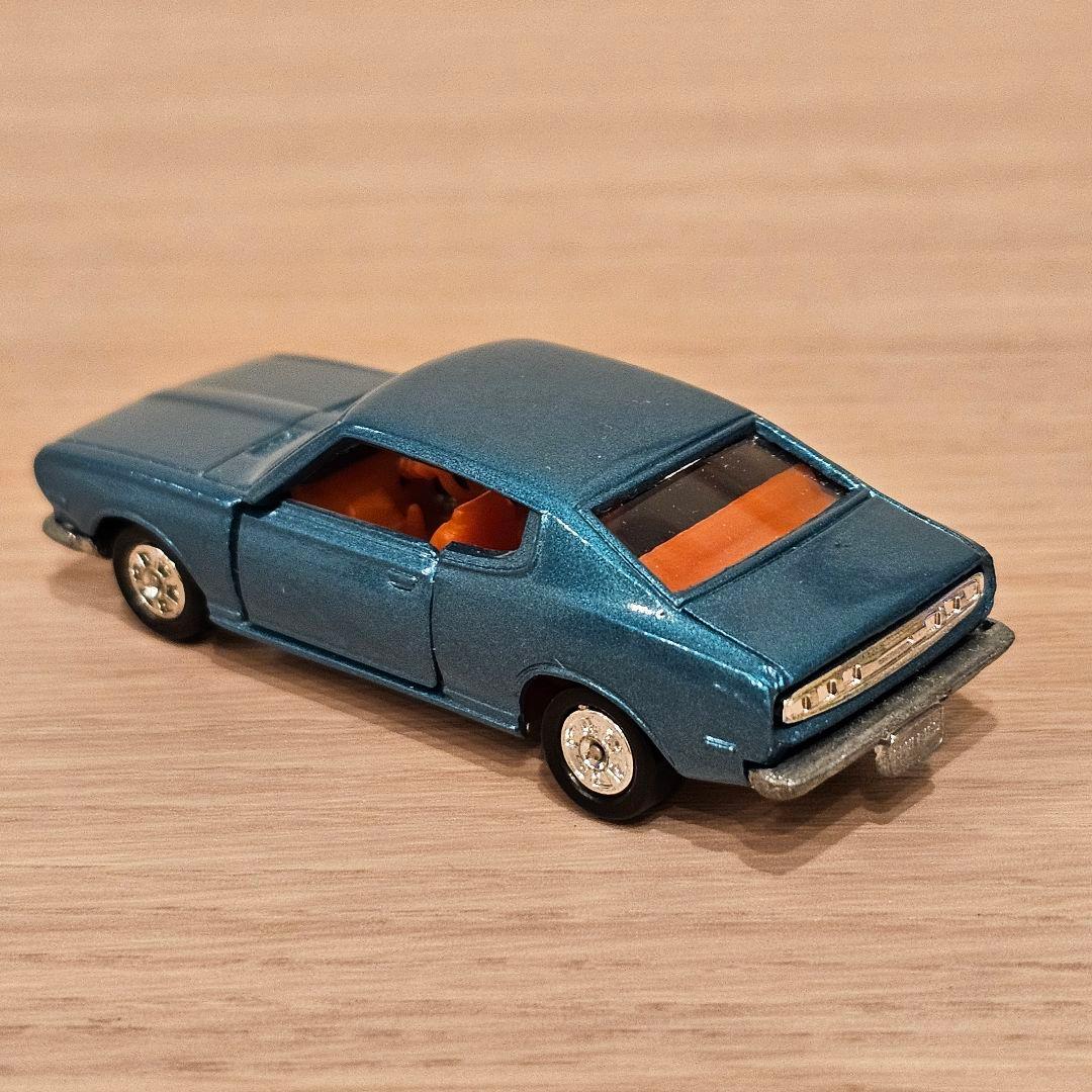 【トミカ】No.62 日産 ブルーバード U 1800 SSS-E 黒箱 日本製