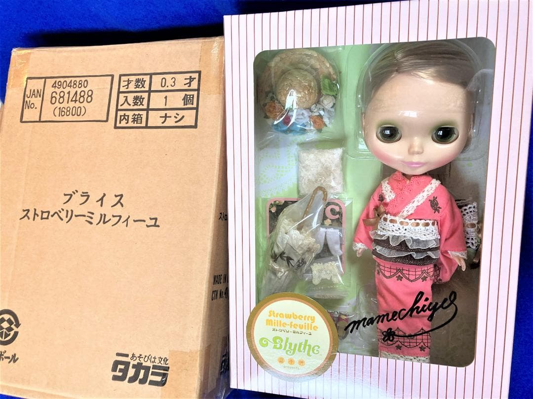 新品・未使用！CWC限定　Blythe　ネオブライス　ストロベリーミルフィーユ♪
