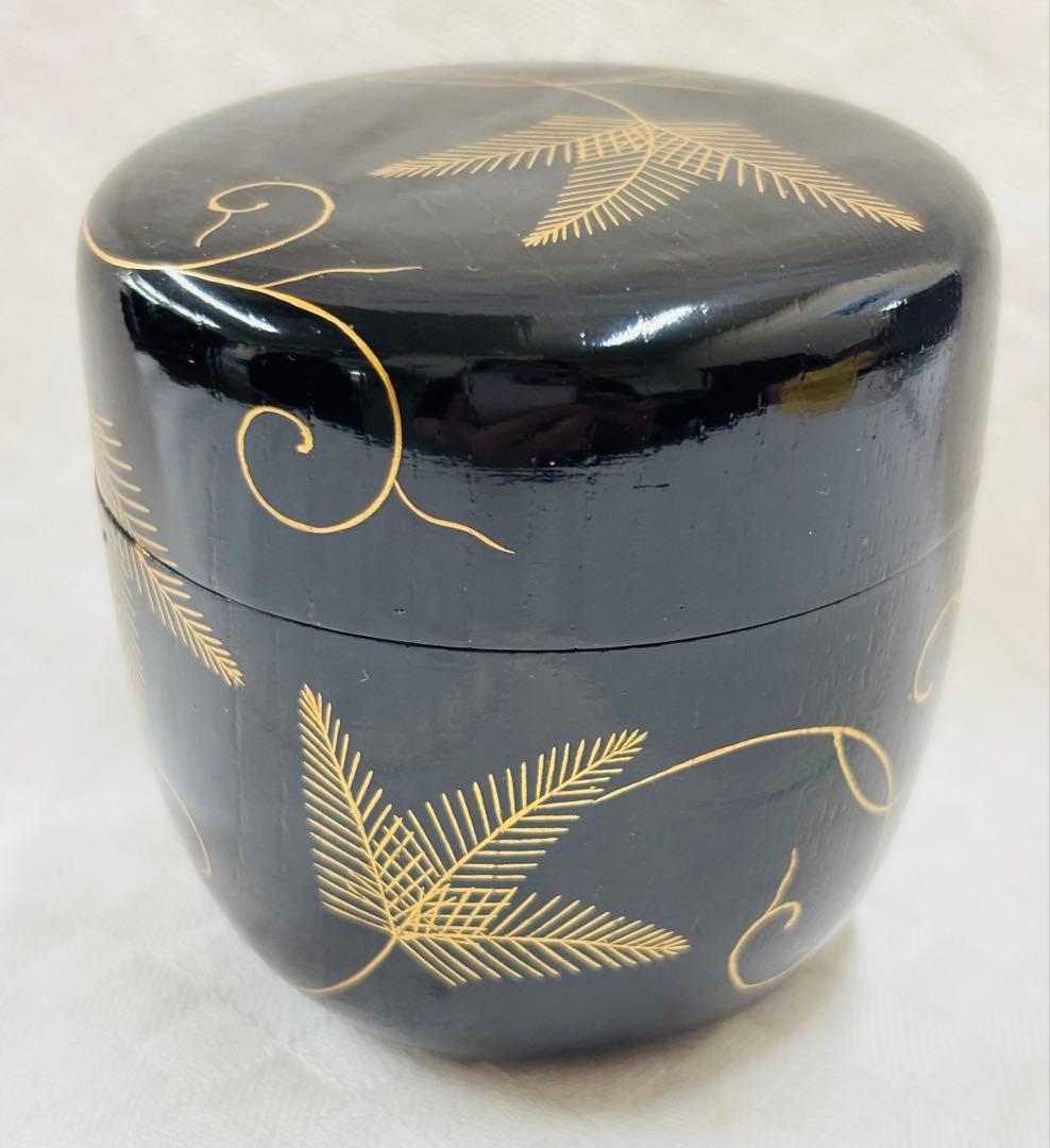 茶道具　山上幸舟作 松唐草蒔絵　欅　中棗