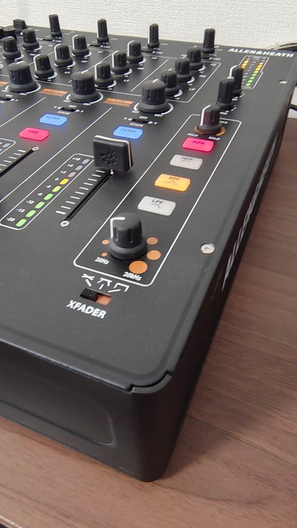 ALLEN&HEATH XONE:43 DJミキサー