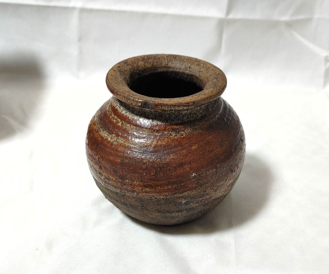 古唐津　蹲花生