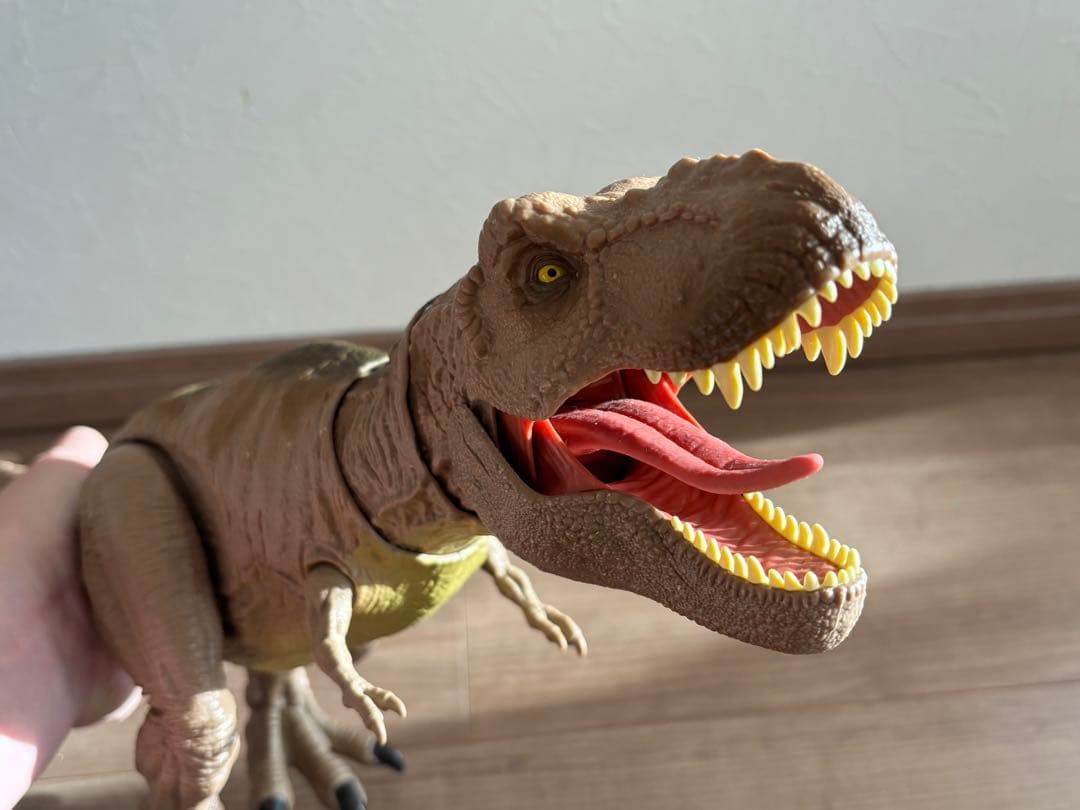 マテル ジュラシックワールド T-レックス等　恐竜フィギュアセット 3体