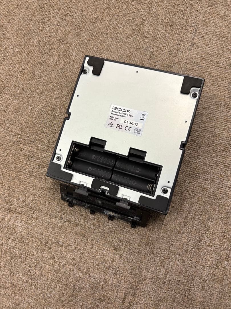 【美品】ZOOM B1on ベース用 マルチエフェクター 純正品