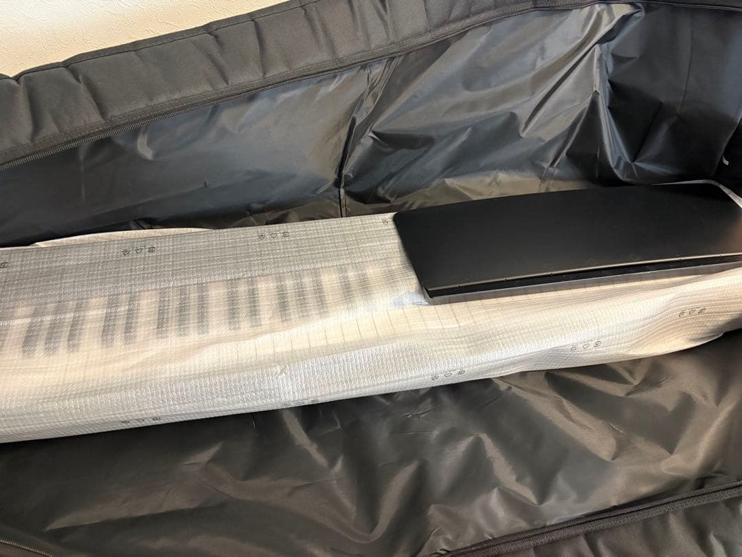 Yamaha P-225 デジタルピアノ　ケース付き