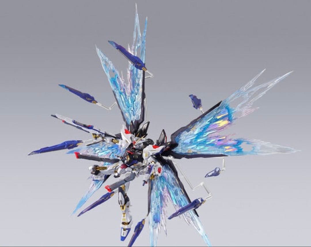 メタルビルド　ストライクフリーダムガンダム　ディスティニーガンダム　他